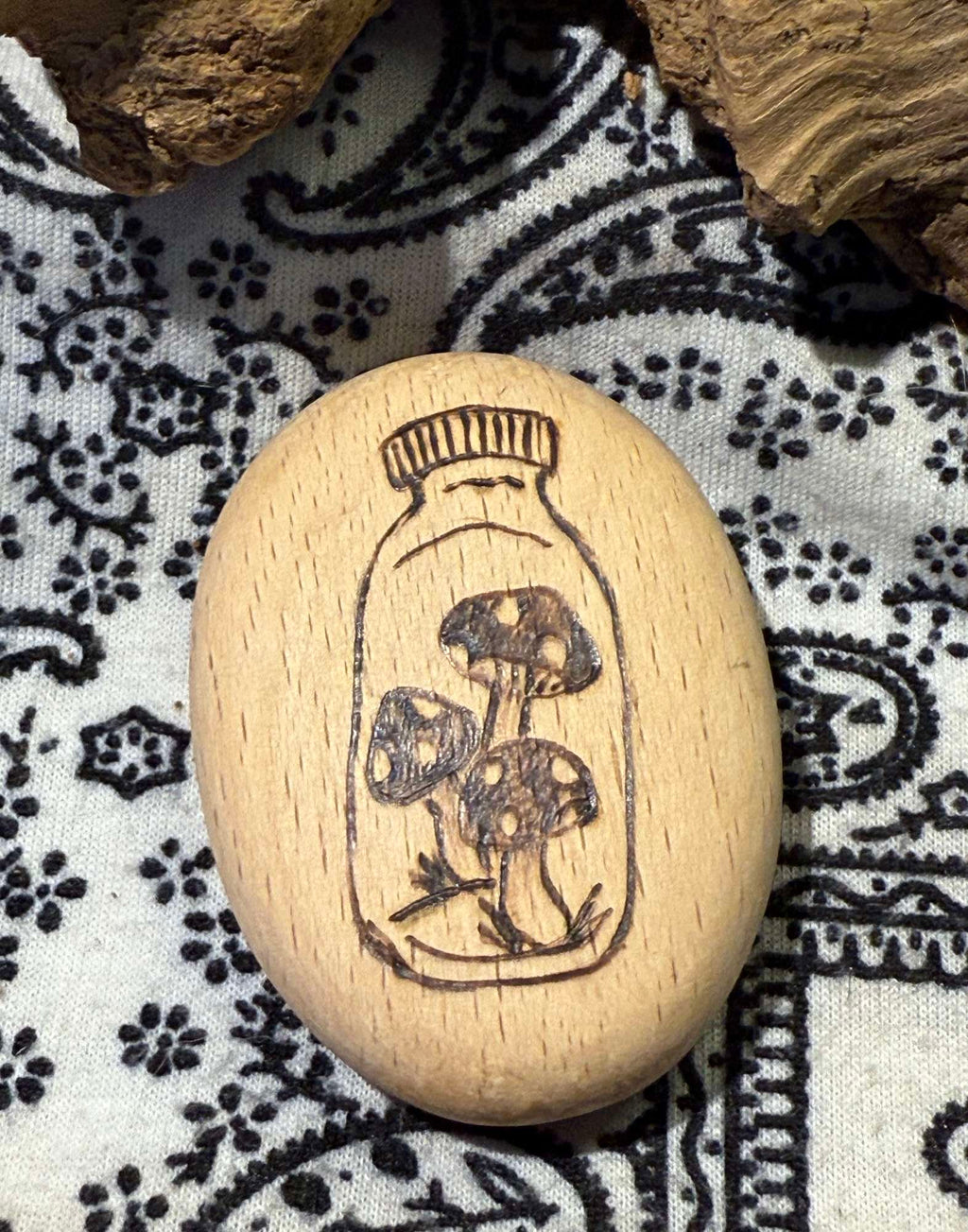 Wayfinder Pebble - Bottled Mushroom image